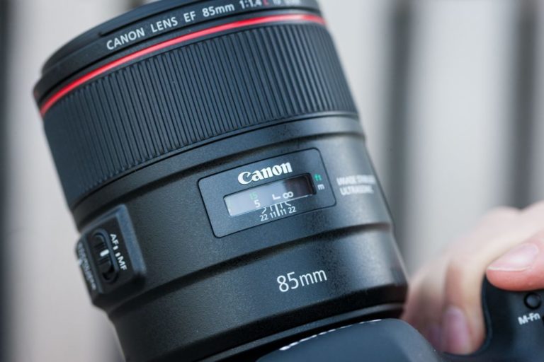 Canon EF 85mm f / 1.4L IS USM Обзор