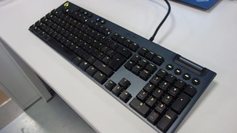 Обзор клавиатуры Logitech G815 Lightsync RGB