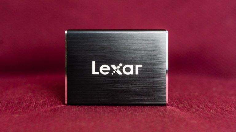 Обзор Lexar SL100 Pro |  PCMag