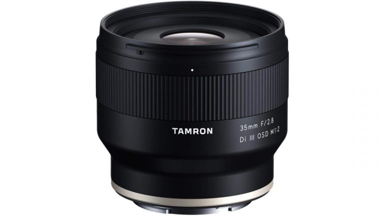 Tamron 35mm f / 2.8 Di III OSD M1: 2 Обзор