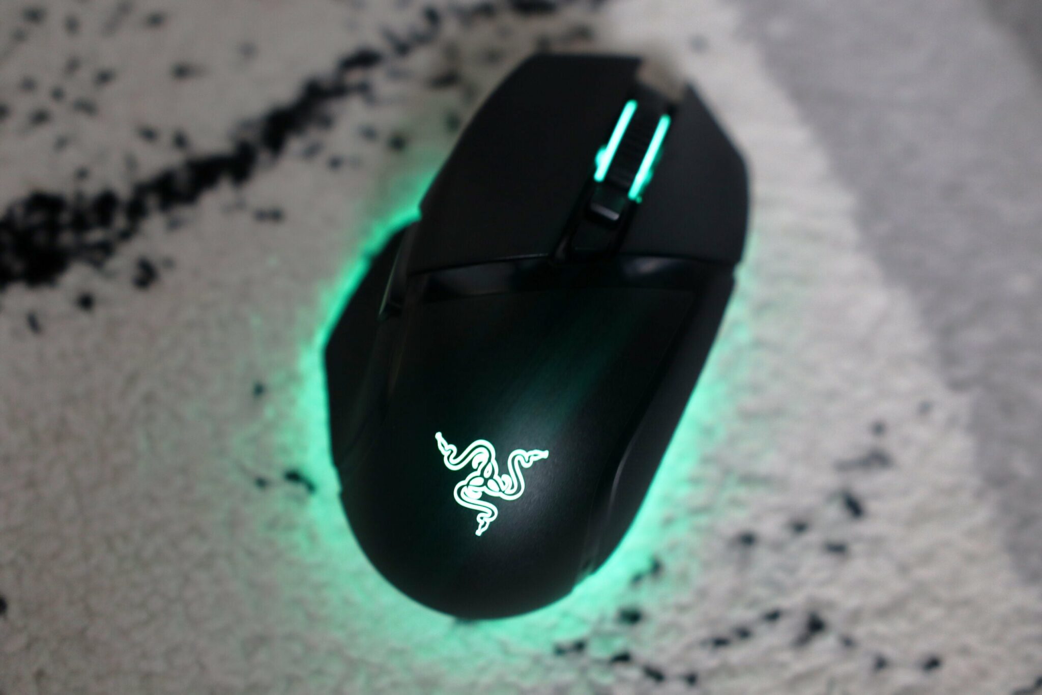 Razer basilisk обзор. Razer Basilisk v3 Pro. Razer Basilisk v3 Pro White. Razer Basilisk v3 Pro Black. Razer vasilisk v3.