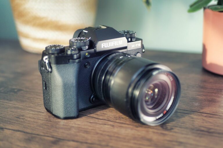 Обзор Fujifilm X-T5: выбор фотографа