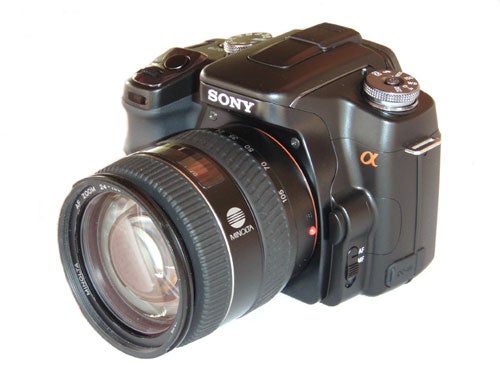 Обзор цифровой зеркальной фотокамеры Sony Alpha a100