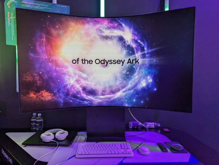 Обзор Samsung Odyssey Ark (2023): первые впечатления