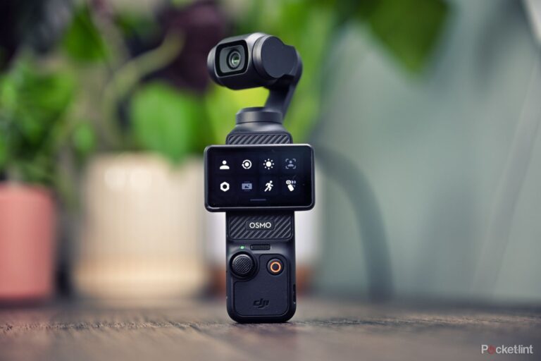 Я бы в любой день взял DJI Osmo Pocket 3 вместо камеры для видеоблогов.