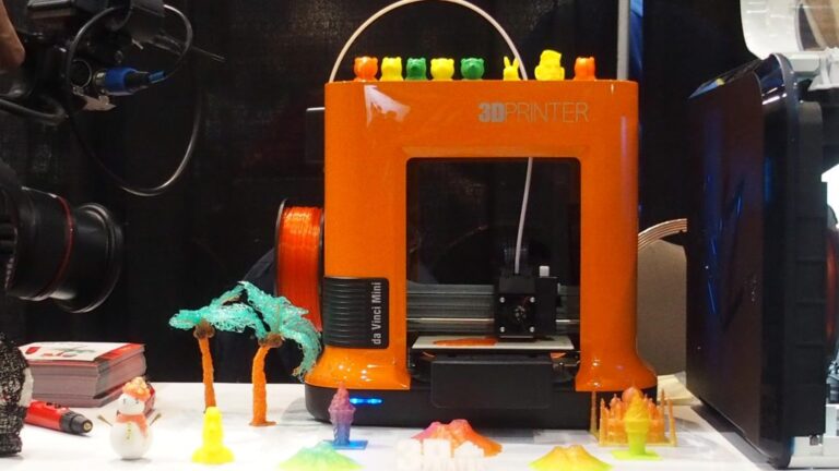 Обзор 3D-принтера XYZ Da Vinci Mini